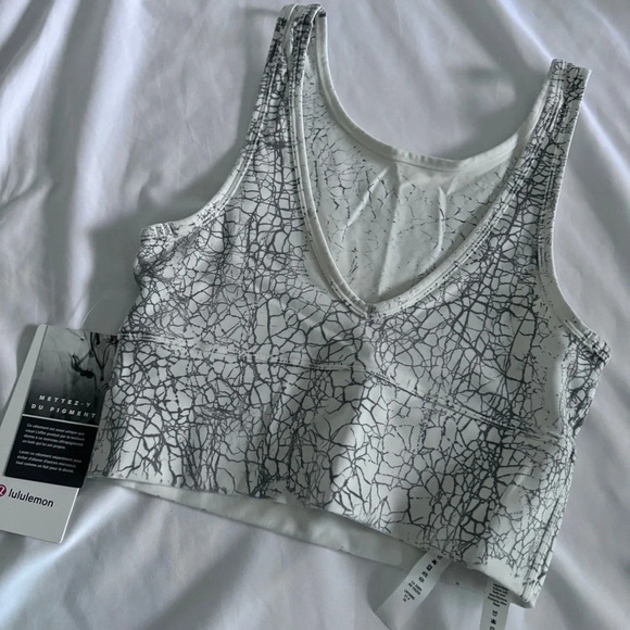 🆕🤍 Lululemon Power Pivot Tank Thread Dye - White Black - Picture 8 of 13